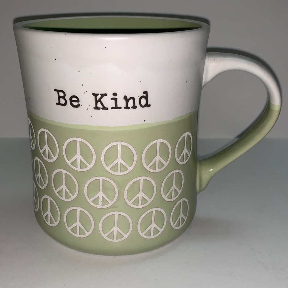 Sheffield Home Green and White Peace Mug